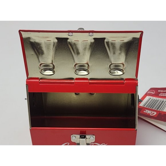 Small Tin Coca Cola LunchboxLunchPail Opens And Closes On Both Sides Wood Handle - Picture 8 of 12